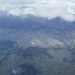 Flugwegposition um 12:04:06: Aufgenommen in der Nähe von Gemeinde Patsch, Österreich in 4951 Meter